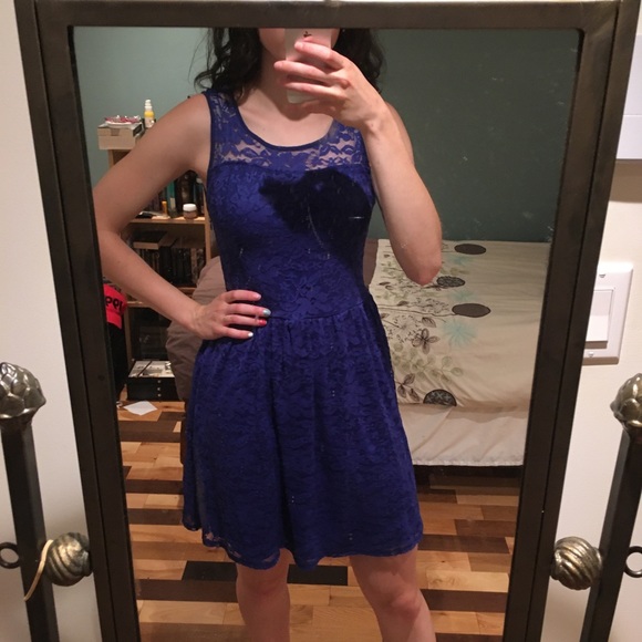 Blue Garage Dress - Picture 4 of 6